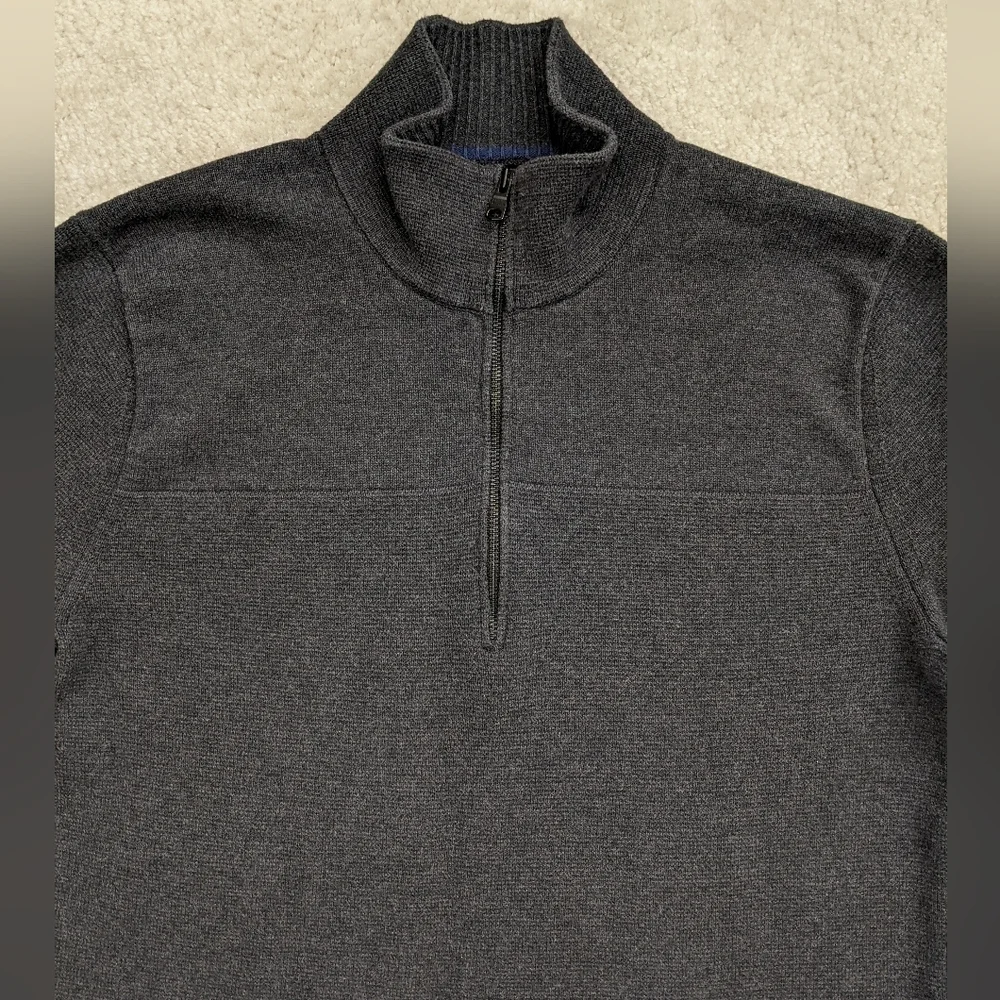 Banana Republic sweater medium